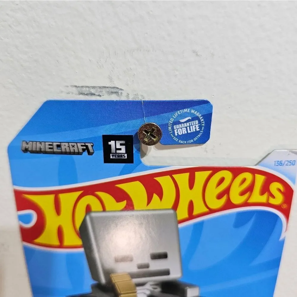 Hotwheels Mincraft Mine Cart